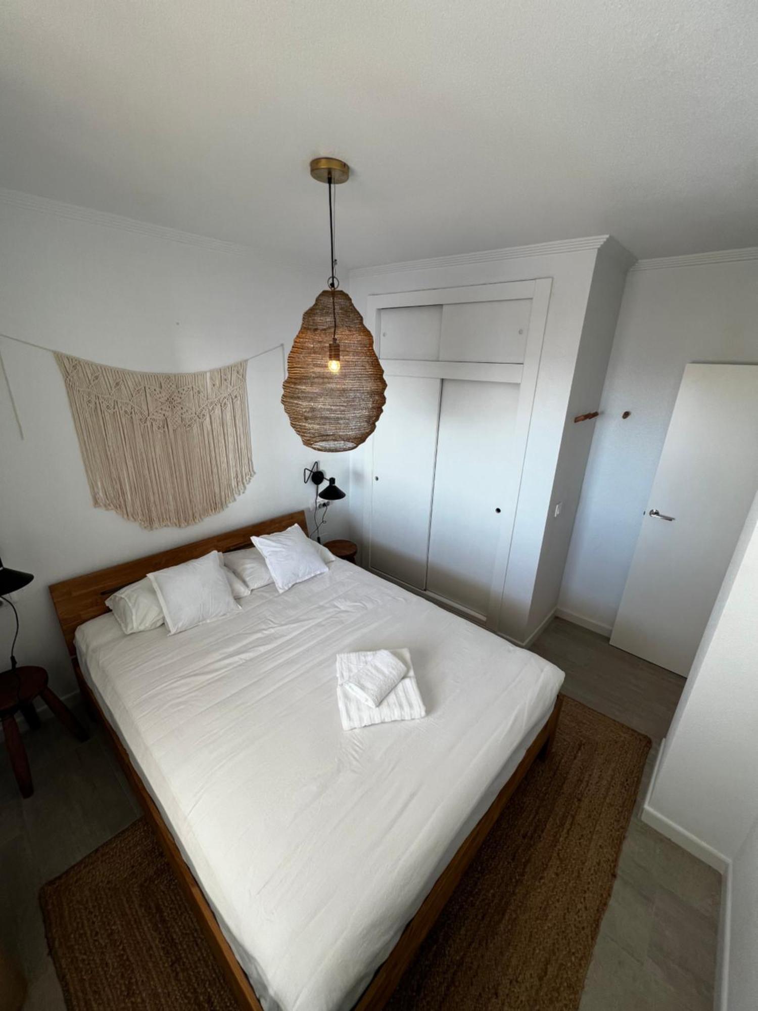 Costa Este Apartments - トレビエハ エクステリア 写真
