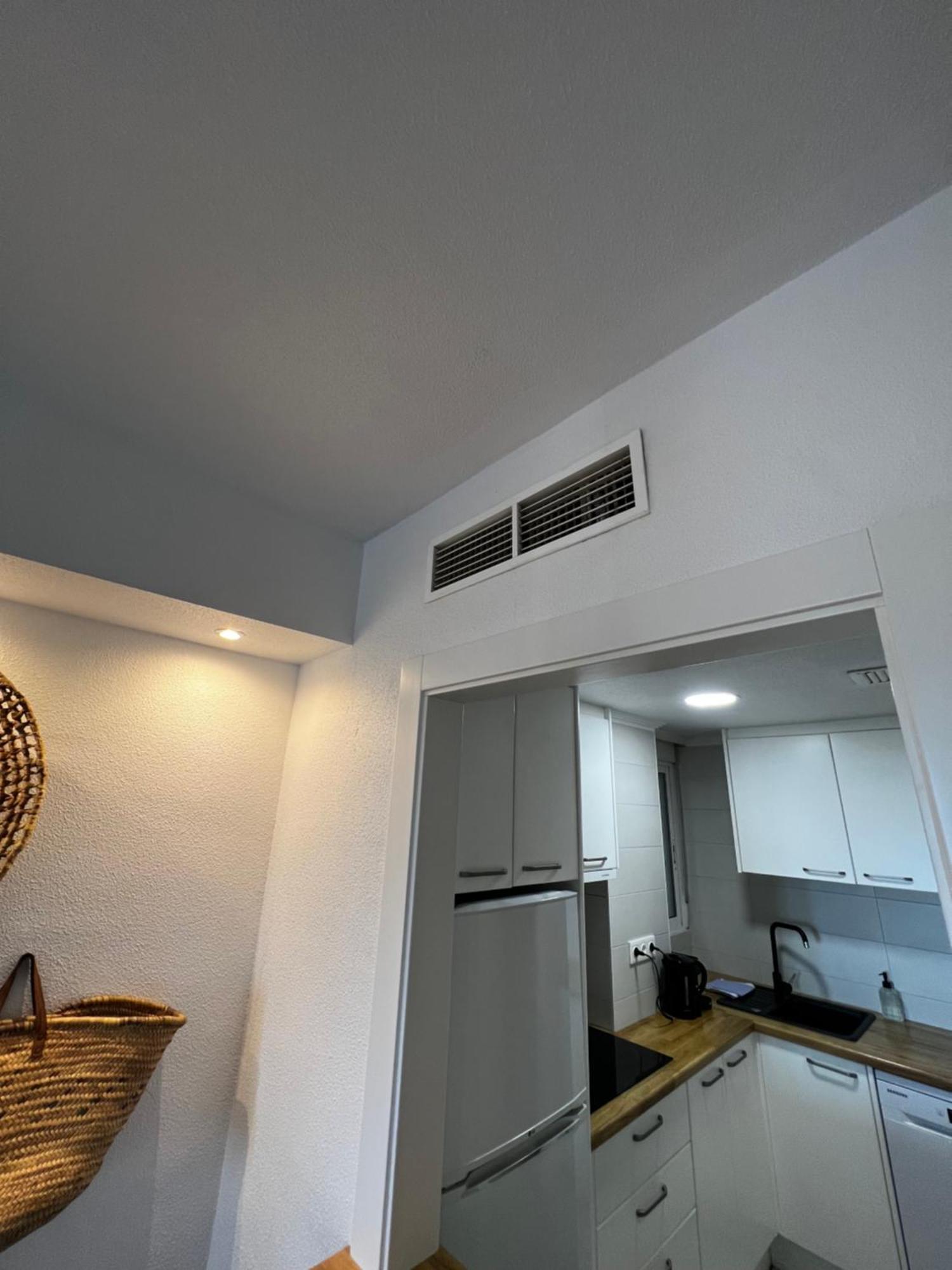 Costa Este Apartments - トレビエハ エクステリア 写真