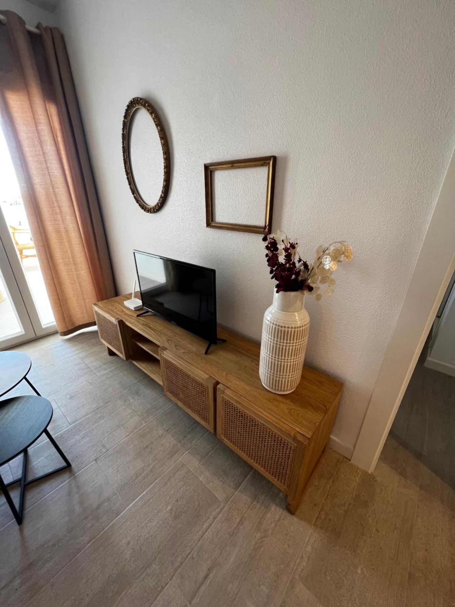 Costa Este Apartments - トレビエハ エクステリア 写真
