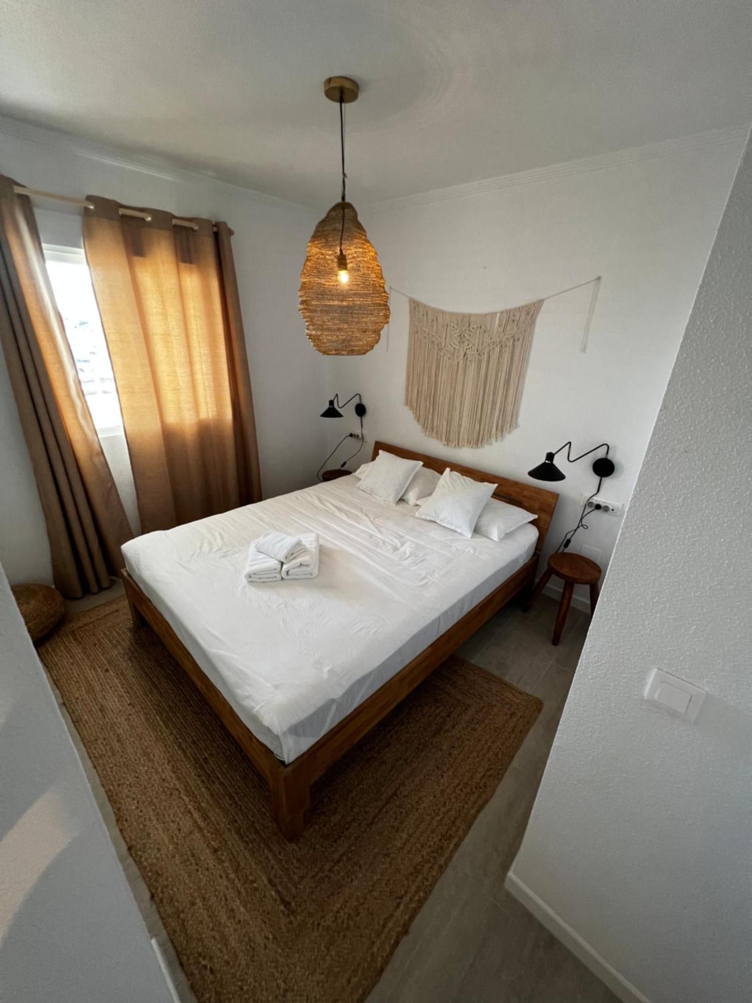 Costa Este Apartments - トレビエハ エクステリア 写真