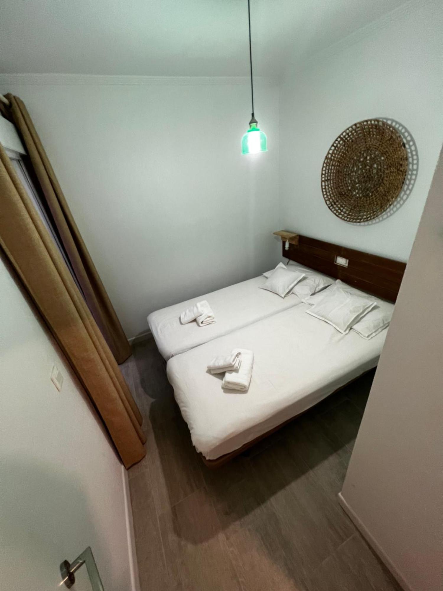 Costa Este Apartments - トレビエハ エクステリア 写真