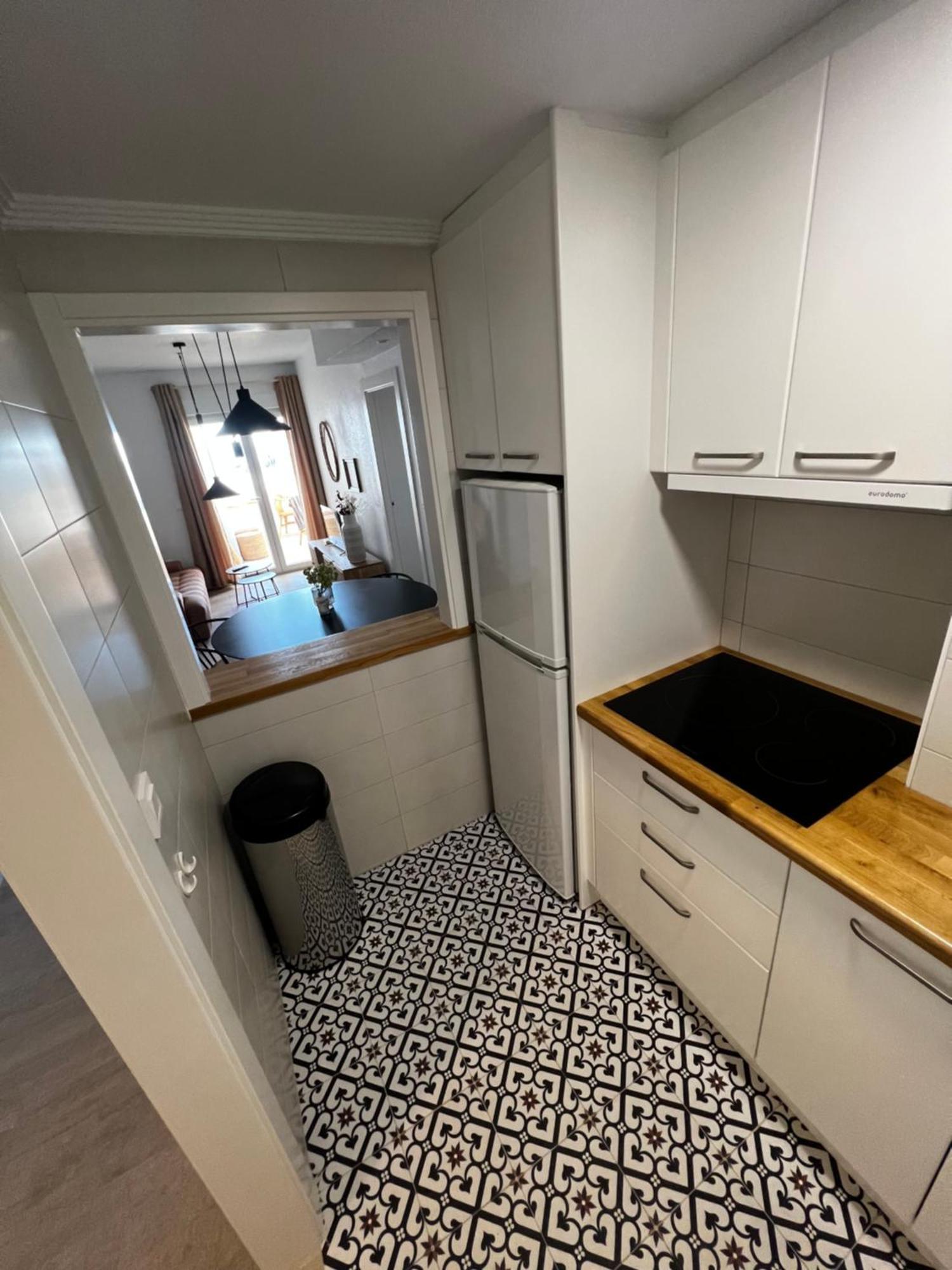 Costa Este Apartments - トレビエハ エクステリア 写真