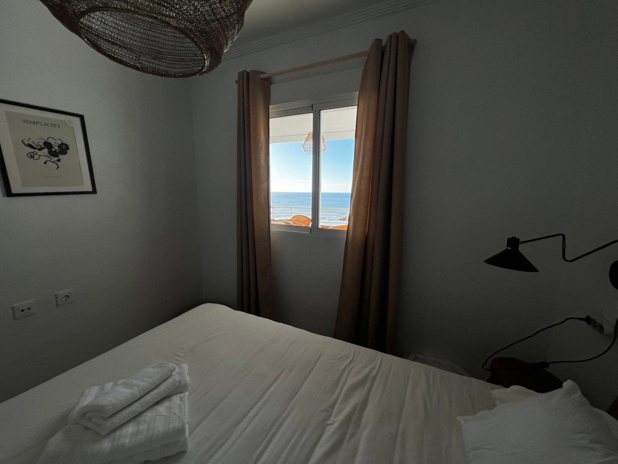 Costa Este Apartments - トレビエハ エクステリア 写真